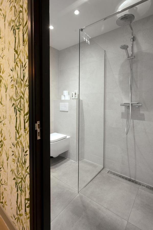 Zen-Bungalow No 1 Met Sauna En Hottub Rheezerveen Dış mekan fotoğraf